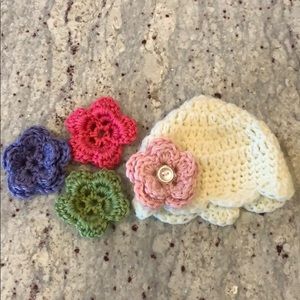 Crochet Baby Hat with Interchangeable Flowers